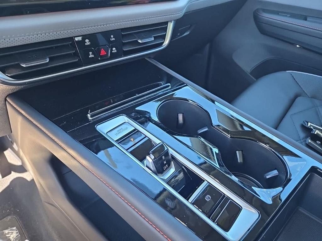 new 2025 Volkswagen Atlas car, priced at $44,808