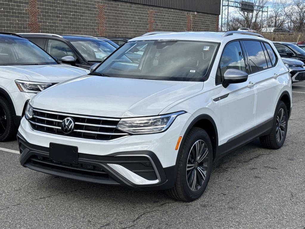 new 2024 Volkswagen Tiguan car, priced at $30,476