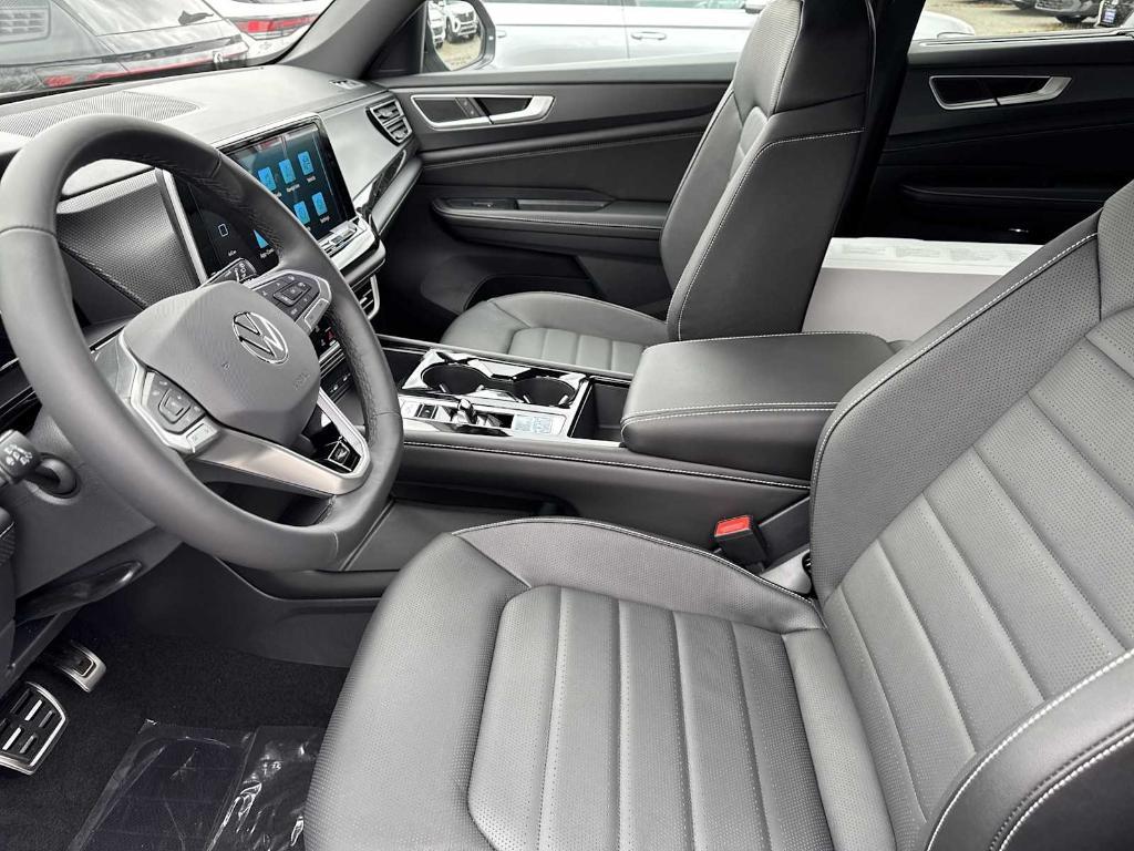 new 2026 Volkswagen Atlas Cross Sport car, priced at $50,549