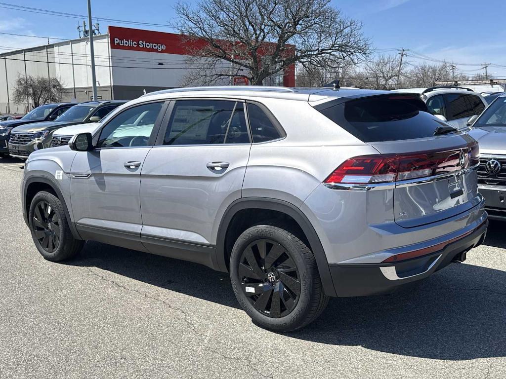 new 2025 Volkswagen Atlas Cross Sport car, priced at $43,923