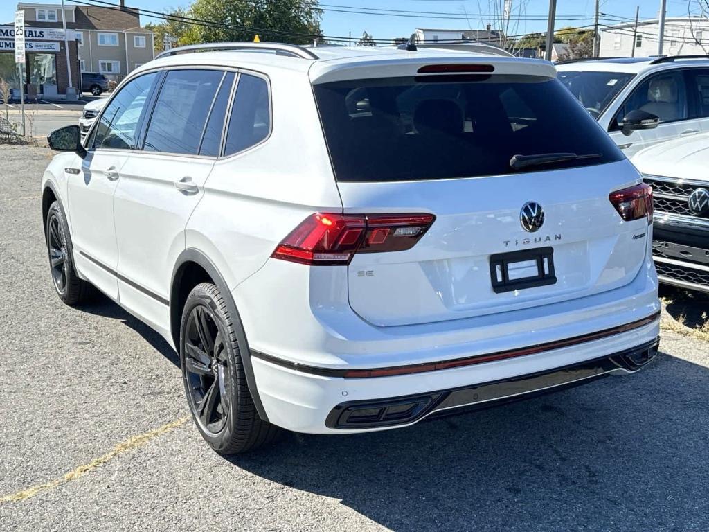 new 2024 Volkswagen Tiguan car, priced at $34,526