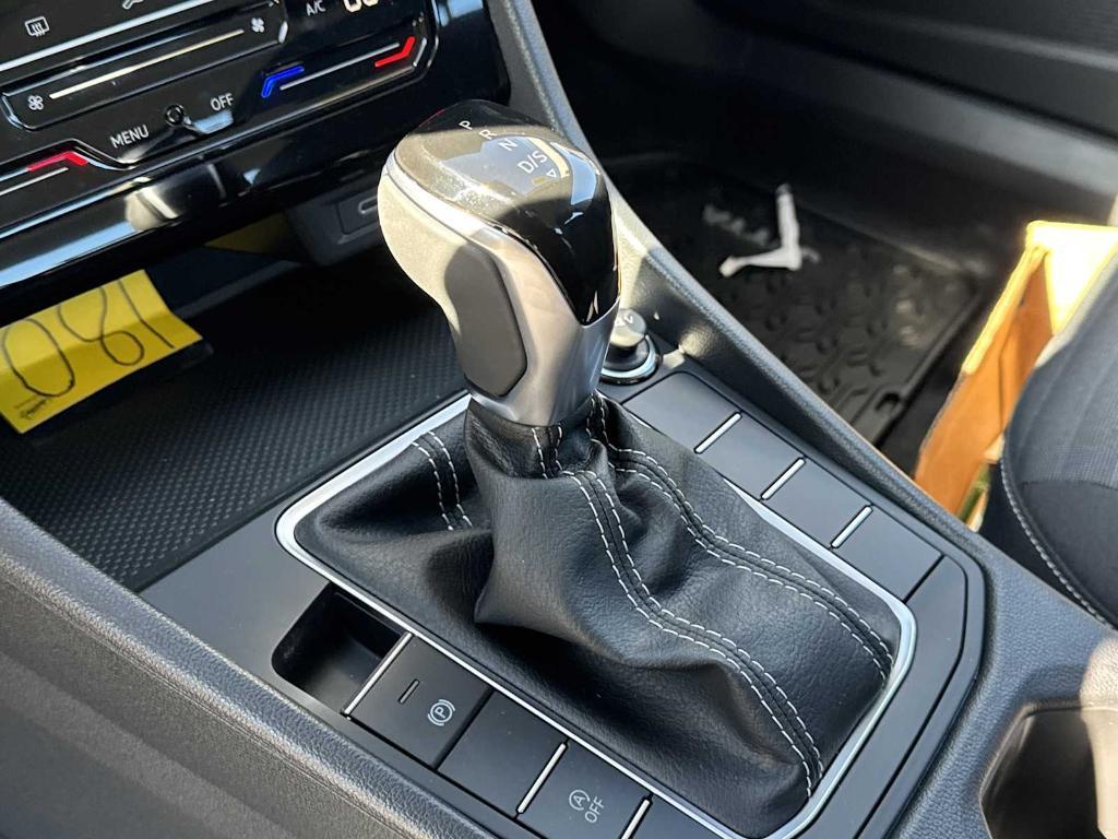 new 2025 Volkswagen Jetta car, priced at $22,991