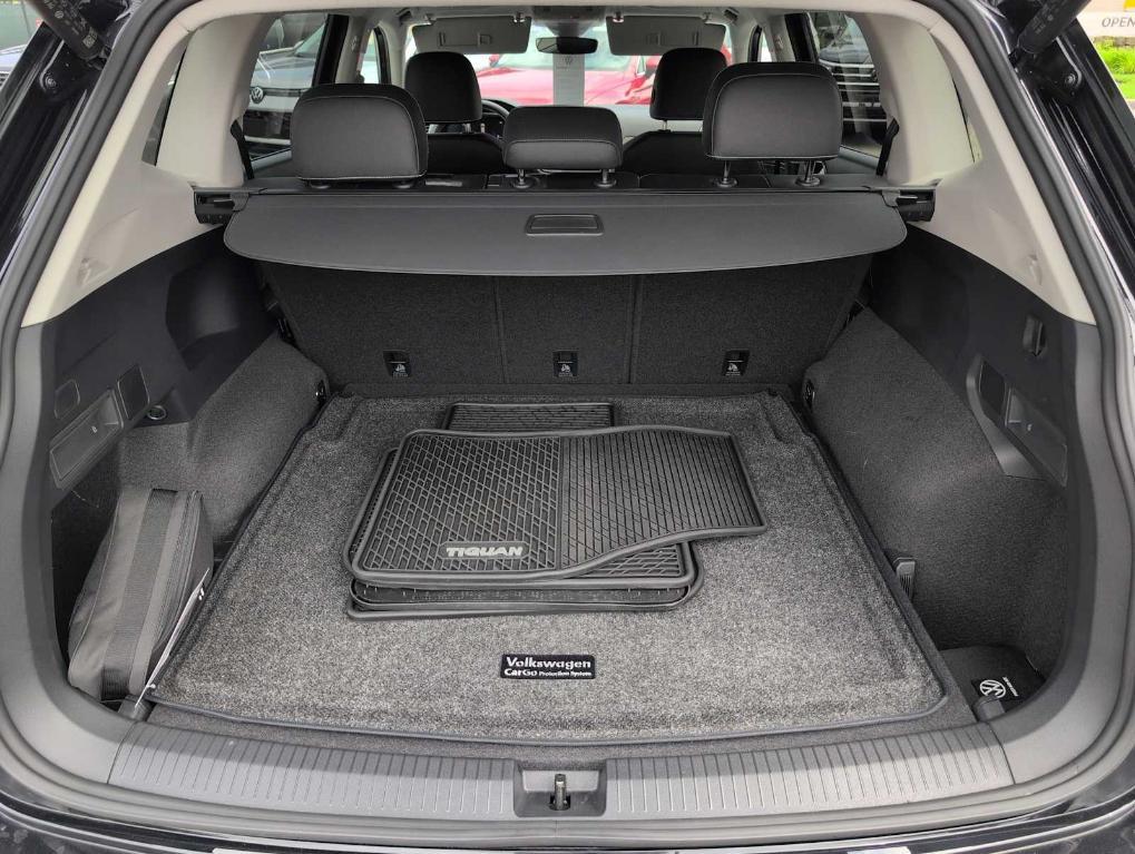 used 2024 Volkswagen Tiguan car, priced at $30,291