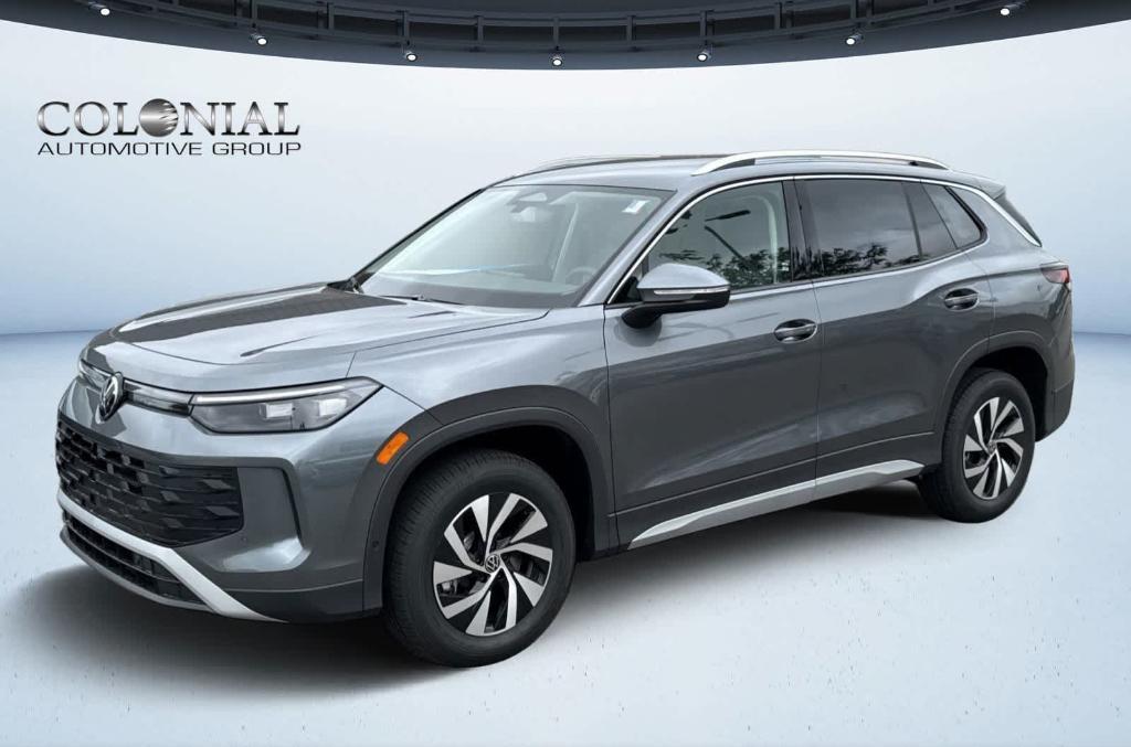 new 2025 Volkswagen Tiguan car, priced at $31,112