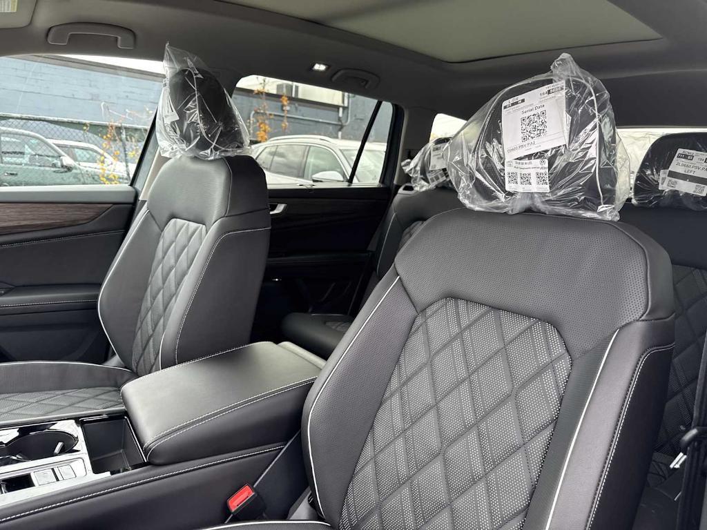 new 2026 Volkswagen Atlas car, priced at $54,812