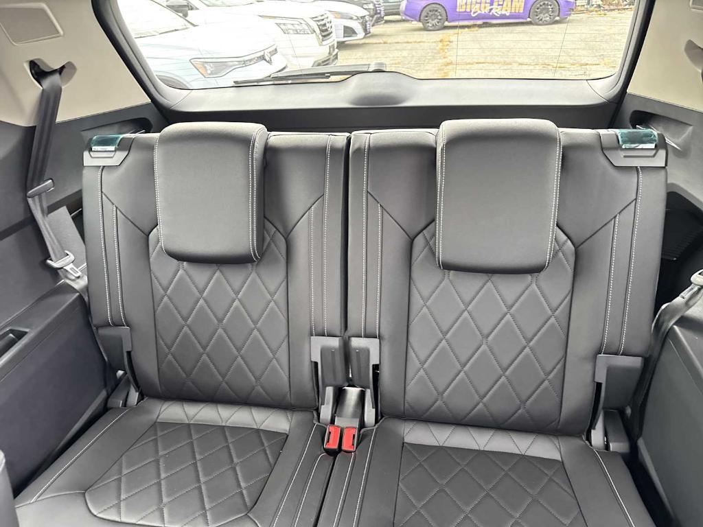 new 2026 Volkswagen Atlas car, priced at $54,812