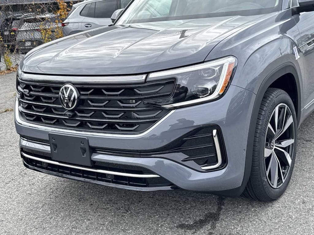 new 2026 Volkswagen Atlas car, priced at $54,812