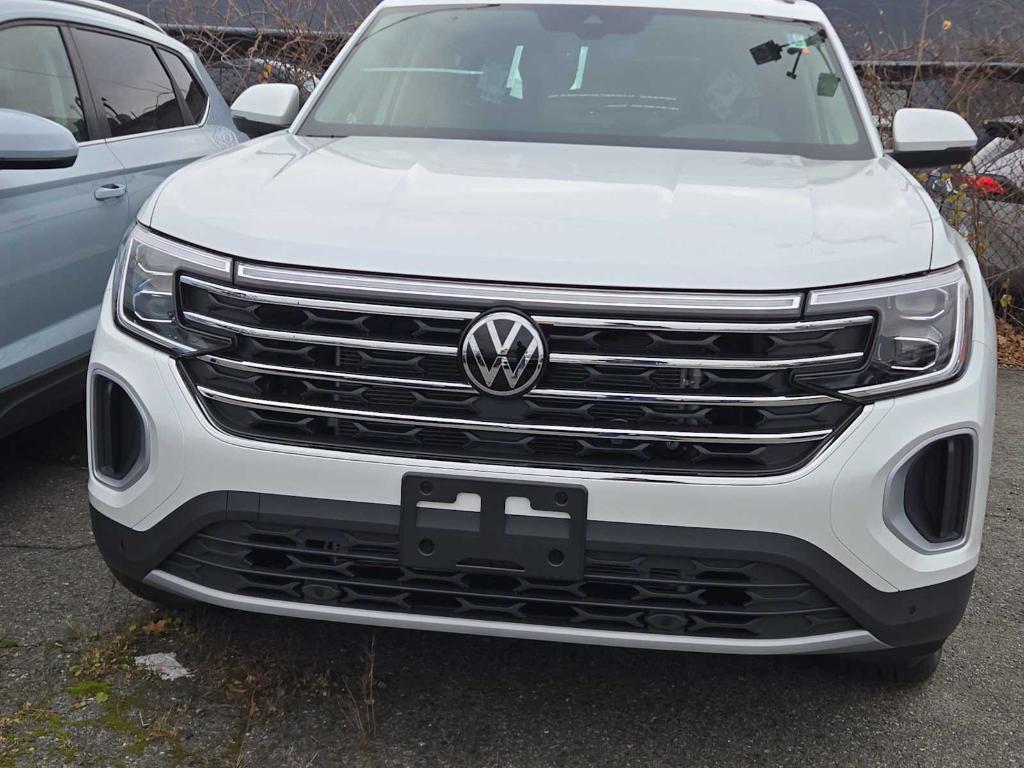 new 2026 Volkswagen Atlas car, priced at $47,410