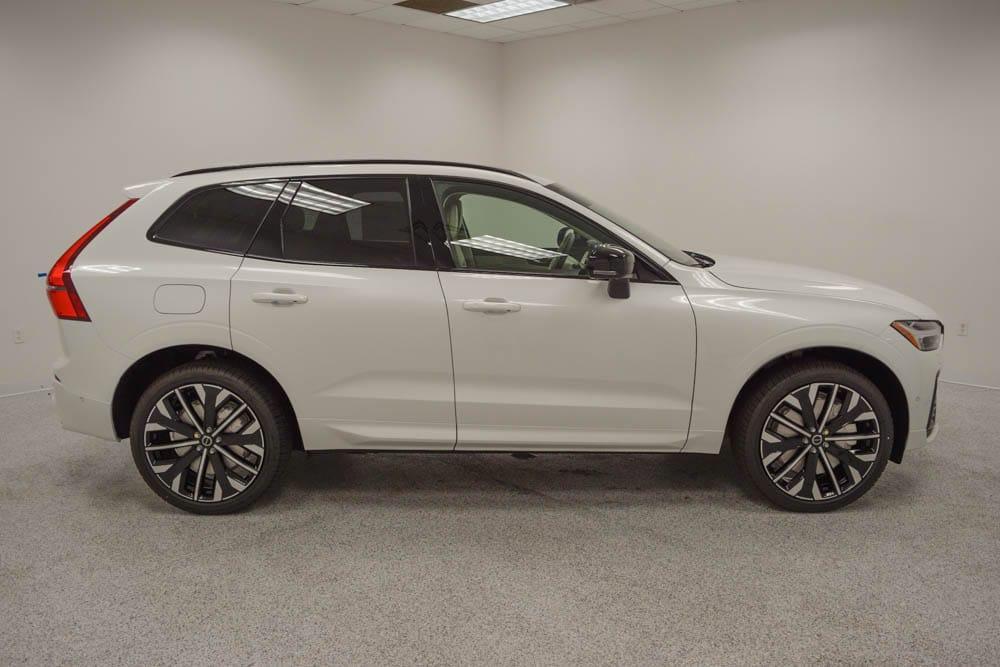 new 2026 Volvo XC60 car, priced at $75,235