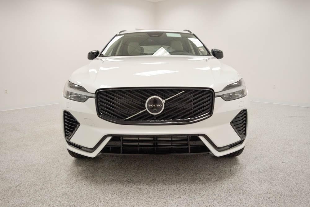 new 2026 Volvo XC60 car, priced at $75,235