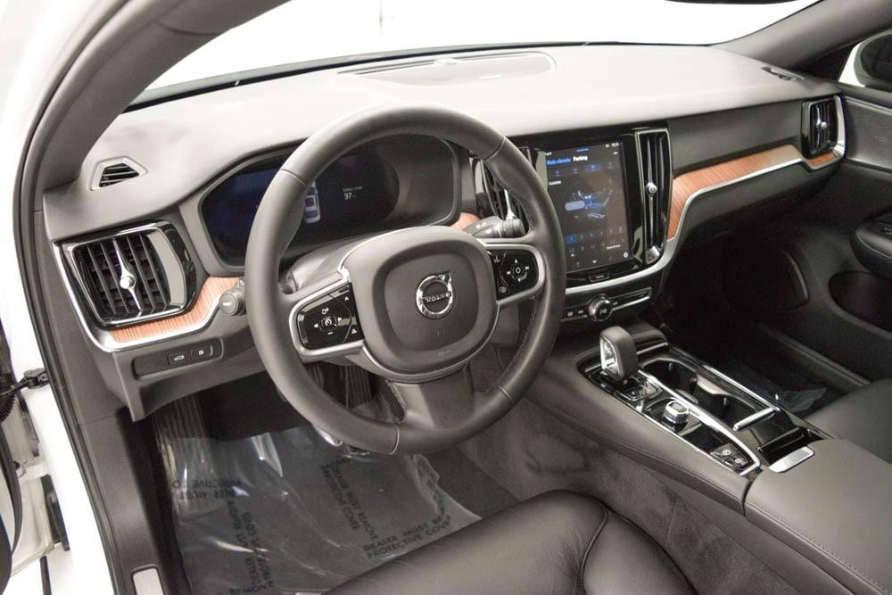 used 2023 Volvo S60 Recharge Plug-In Hybrid car, priced at $40,495