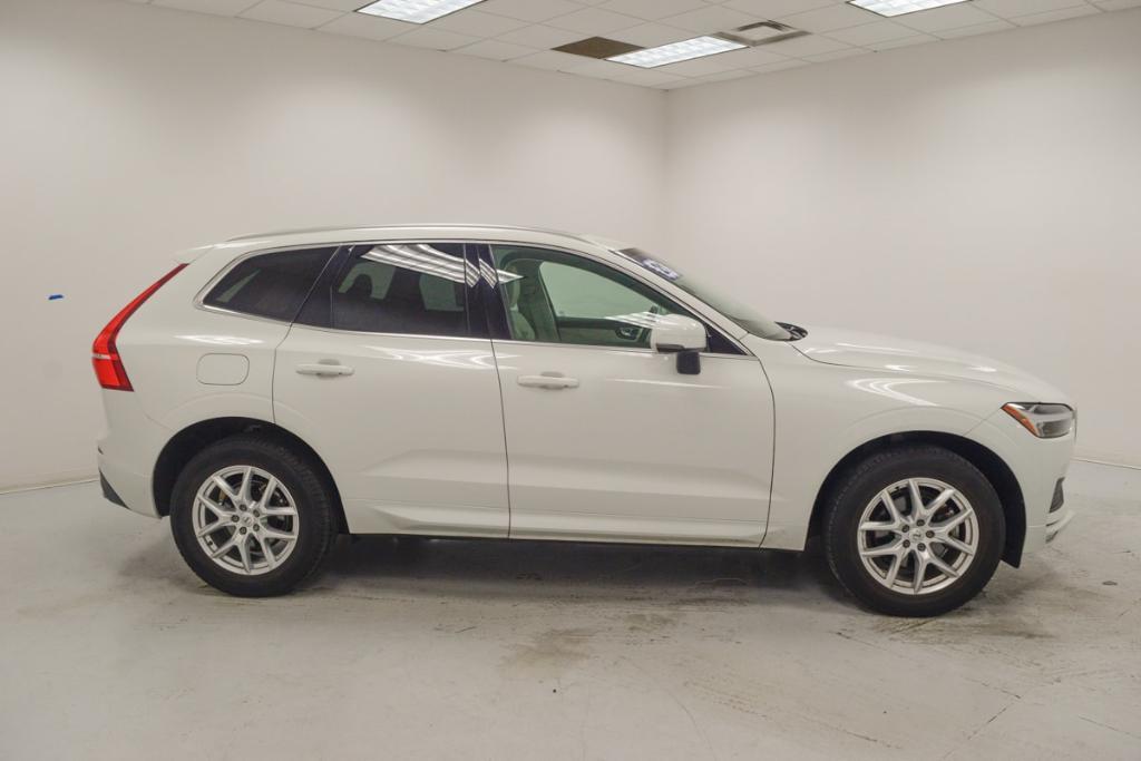 used 2021 Volvo XC60 car, priced at $35,098