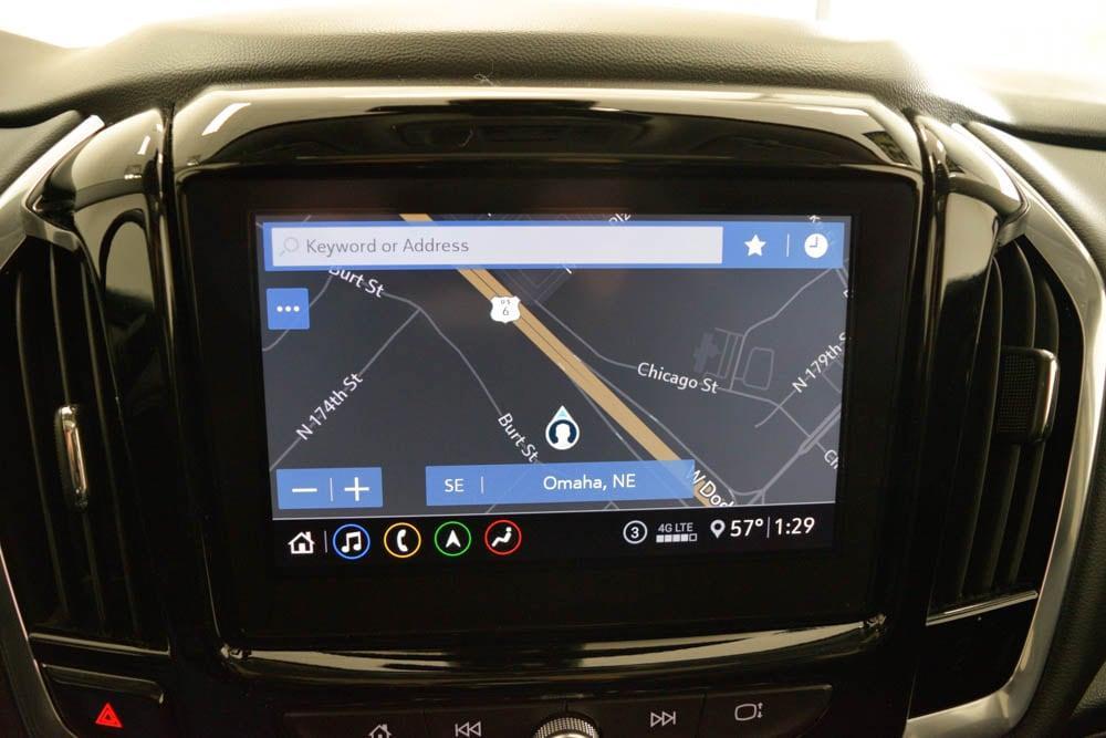 used 2021 Chevrolet Traverse car, priced at $31,218