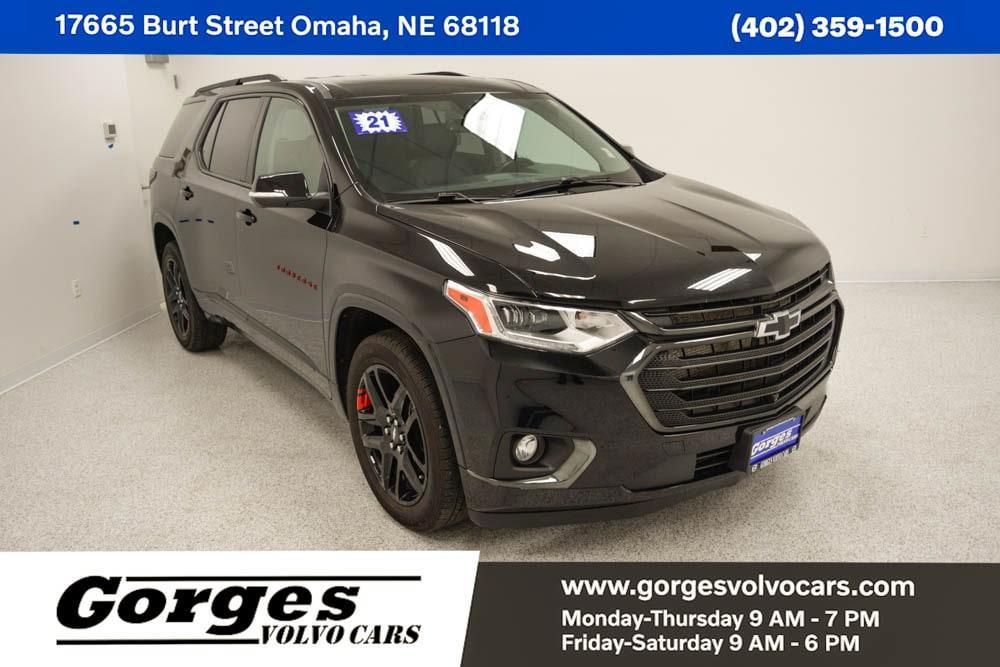 used 2021 Chevrolet Traverse car, priced at $31,218