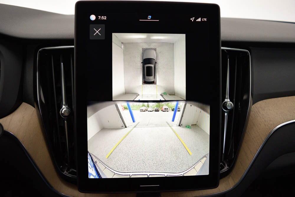 new 2026 Volvo XC60 car, priced at $57,985