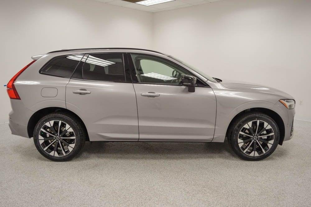 new 2026 Volvo XC60 car, priced at $57,985