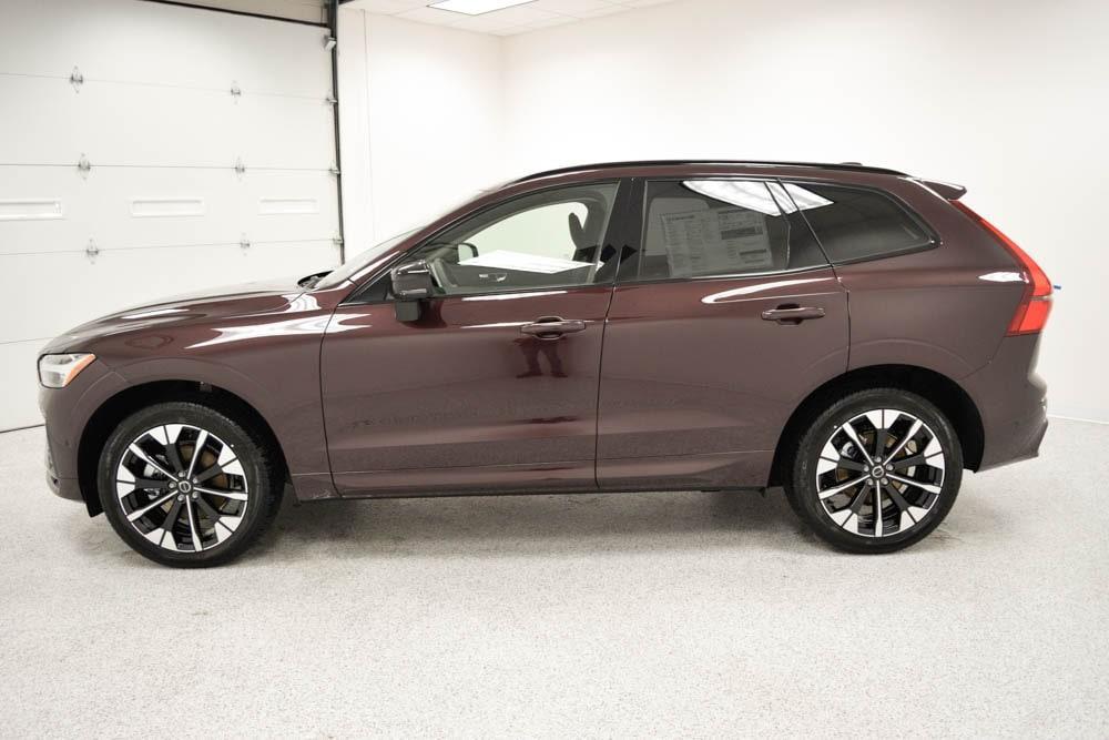 new 2026 Volvo XC60 car, priced at $60,185