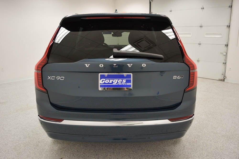 new 2026 Volvo XC90 car, priced at $73,275