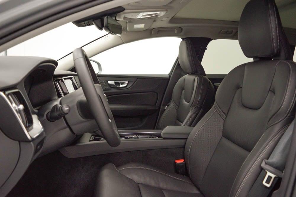 new 2025 Volvo V60 Cross Country car, priced at $59,025