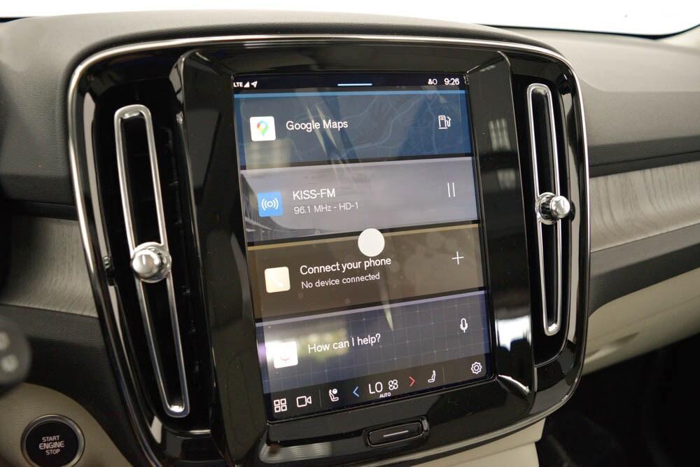 new 2025 Volvo XC40 car, priced at $49,590