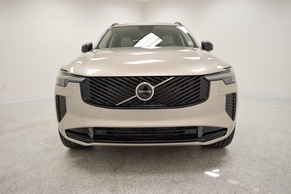 new 2026 Volvo XC90 car, priced at $78,325