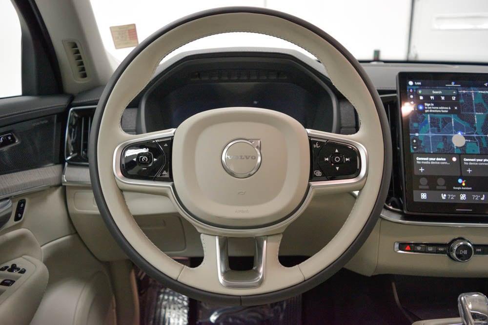 new 2026 Volvo XC90 car, priced at $78,325