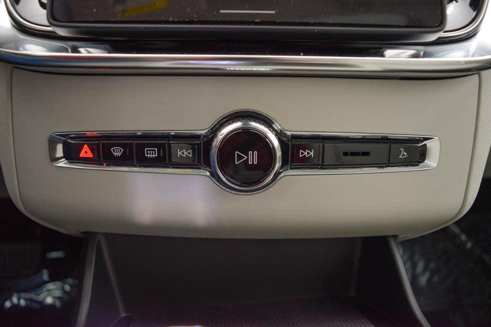 new 2026 Volvo XC90 car, priced at $78,325