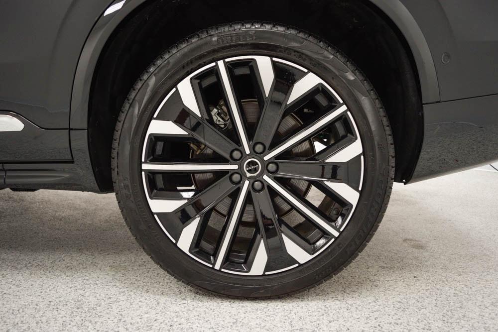 used 2025 Volvo XC90 car, priced at $55,761