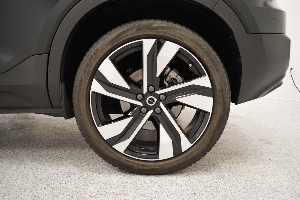 used 2023 Volvo XC40 car, priced at $34,293