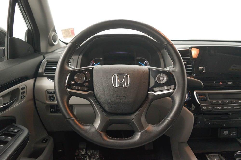 used 2020 Honda Pilot car, priced at $28,619