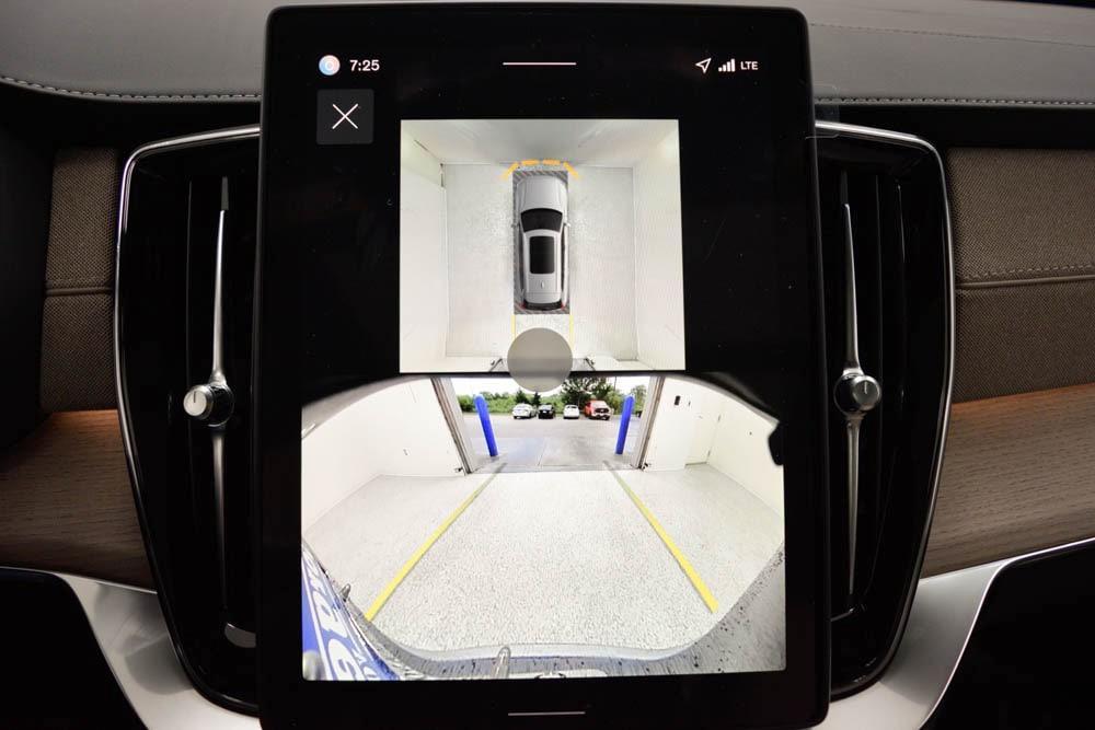 new 2026 Volvo XC90 car, priced at $83,325