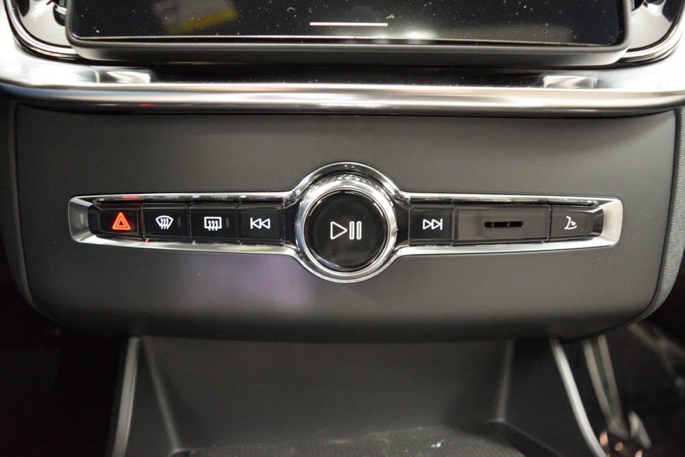 new 2026 Volvo XC90 car, priced at $83,325