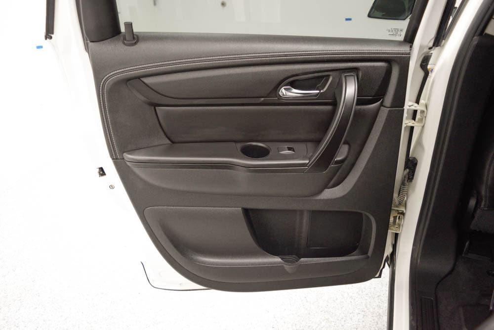 used 2015 Chevrolet Traverse car, priced at $8,994