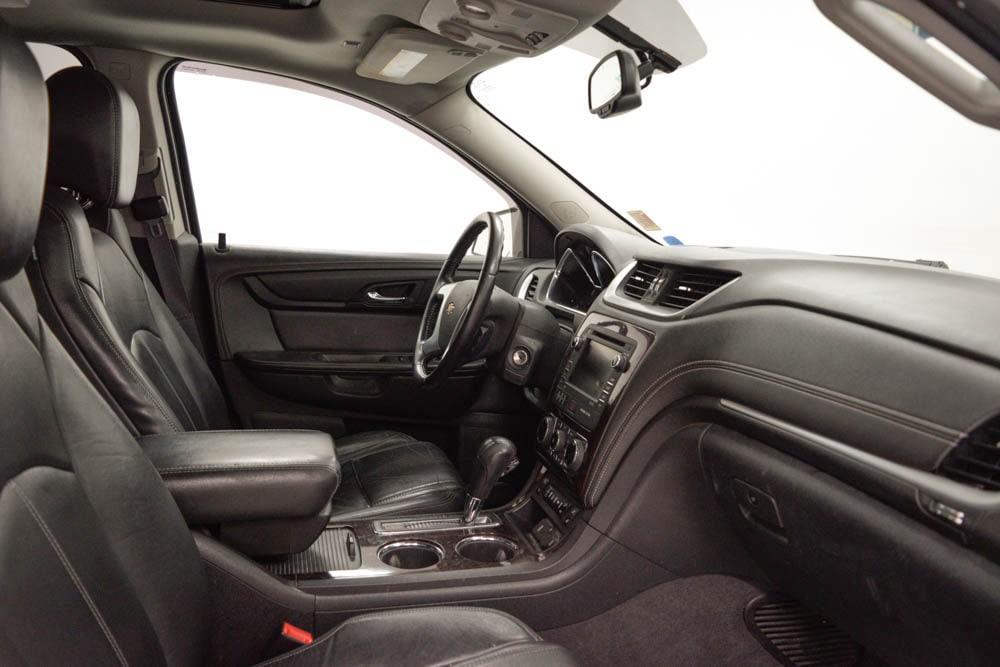 used 2015 Chevrolet Traverse car, priced at $8,994