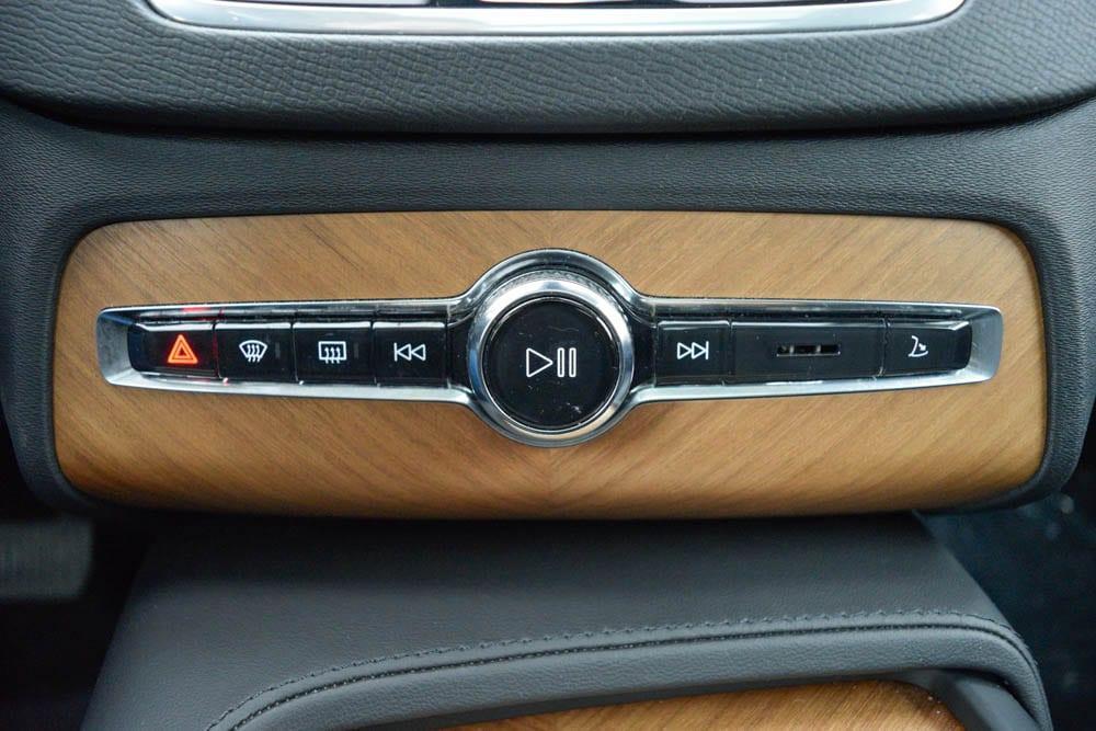 used 2024 Volvo XC90 Recharge Plug-In Hybrid car, priced at $53,562