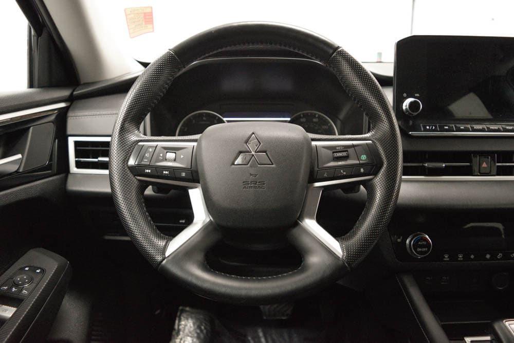used 2024 Mitsubishi Outlander car, priced at $26,798