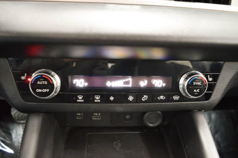 used 2024 Mitsubishi Outlander car, priced at $26,798