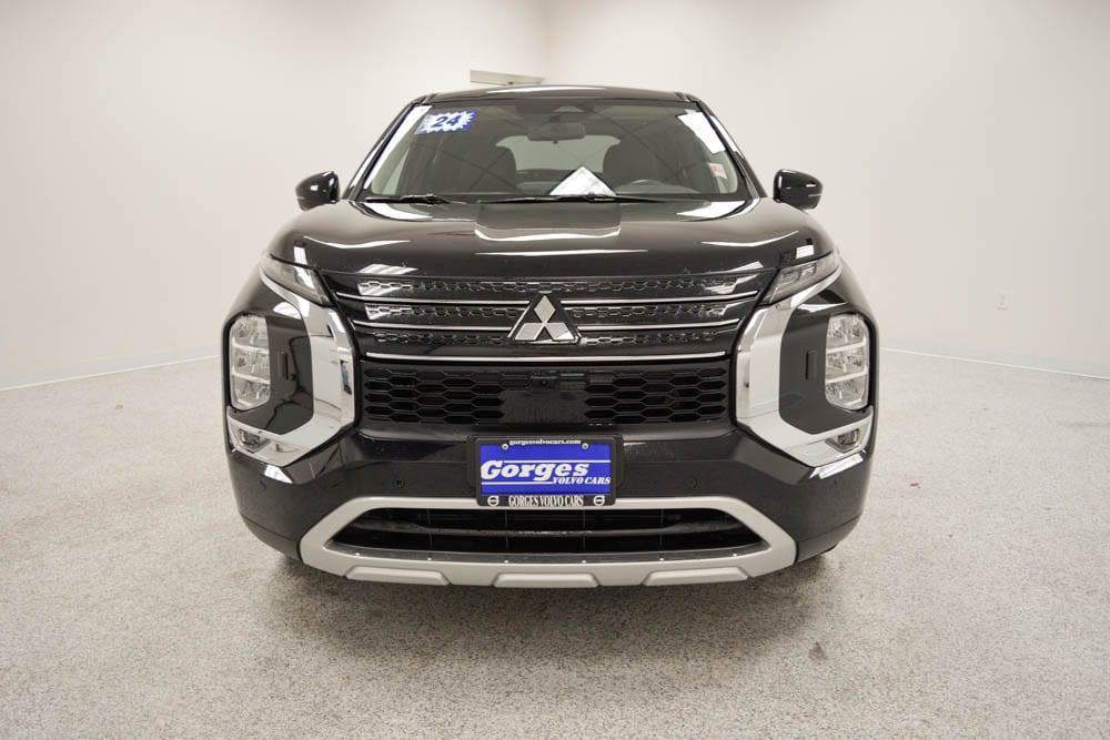 used 2024 Mitsubishi Outlander car, priced at $26,798