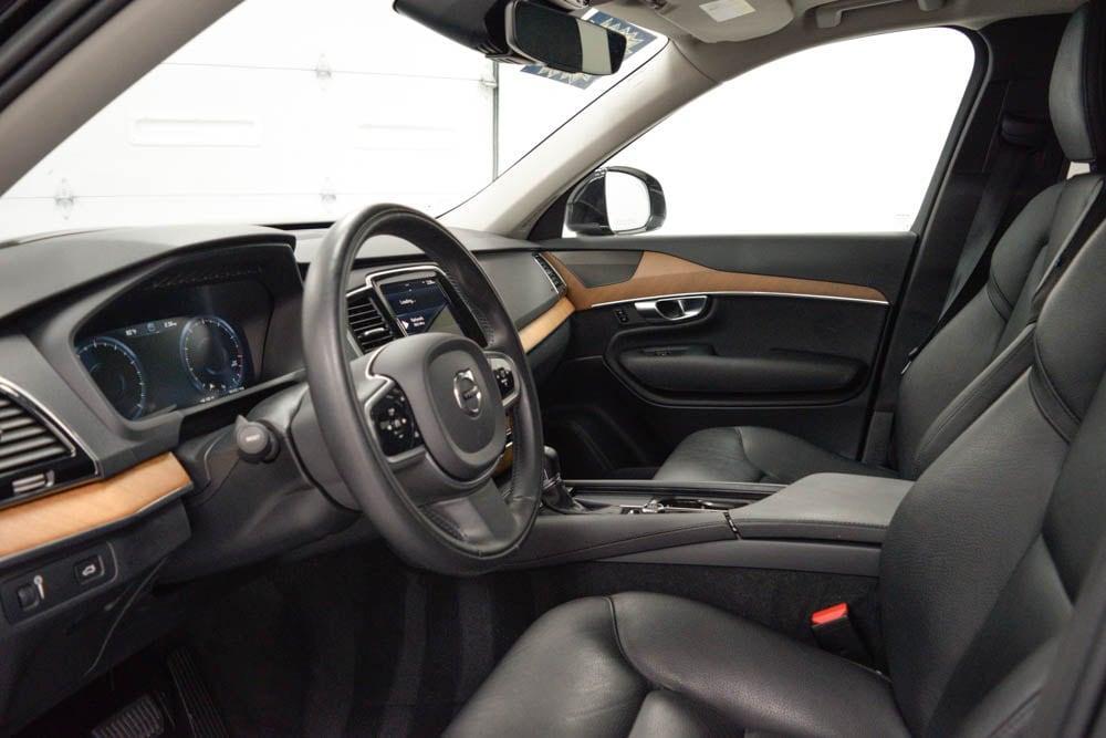 used 2022 Volvo XC90 car, priced at $41,421