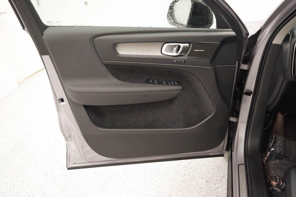 new 2026 Volvo XC40 car, priced at $54,520