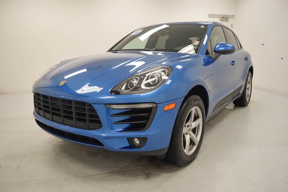 used 2018 Porsche Macan car, priced at $23,987