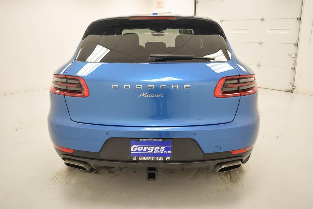 used 2018 Porsche Macan car, priced at $23,987