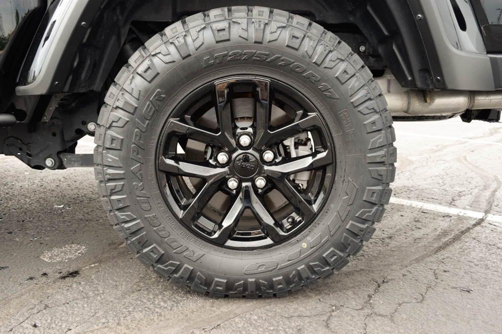 used 2023 Jeep Gladiator car, priced at $33,750