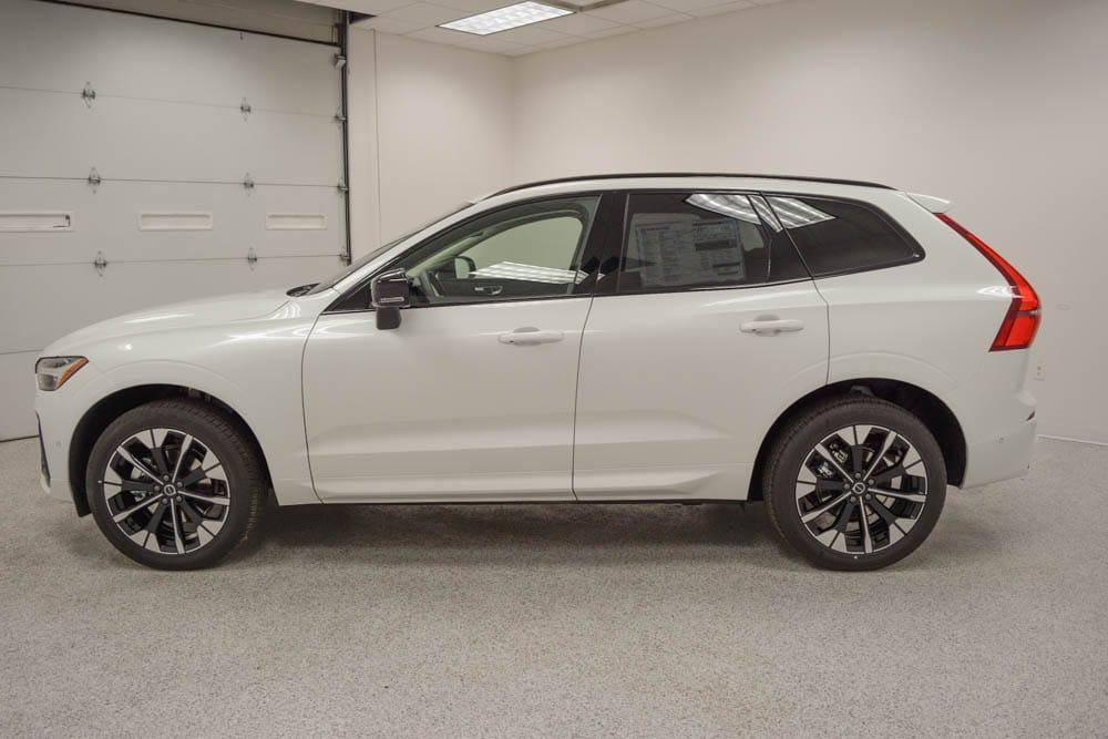 new 2026 Volvo XC60 car, priced at $59,745