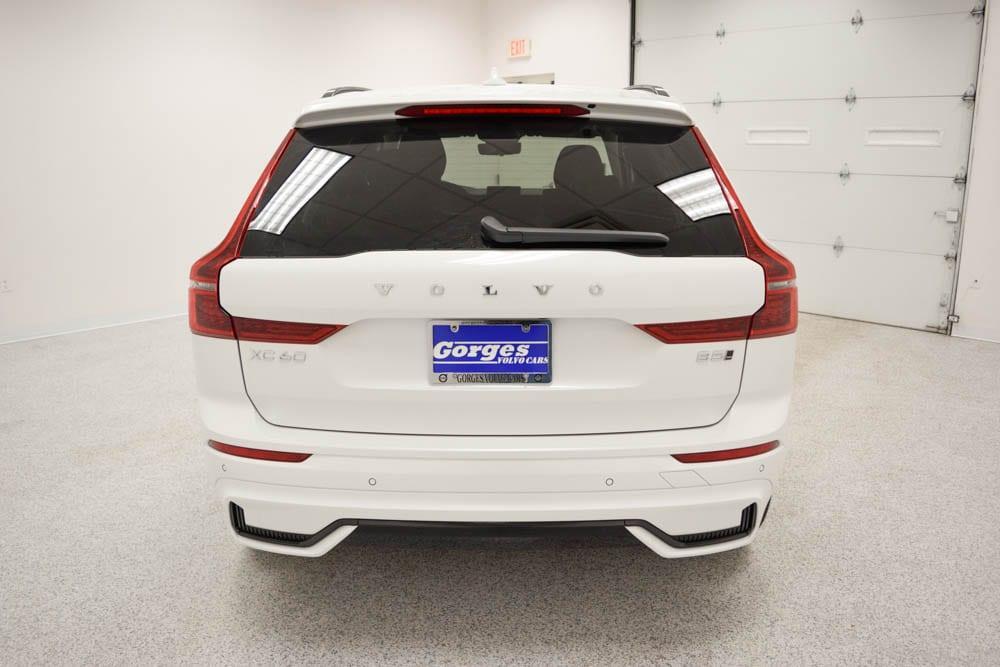 new 2026 Volvo XC60 car, priced at $59,745