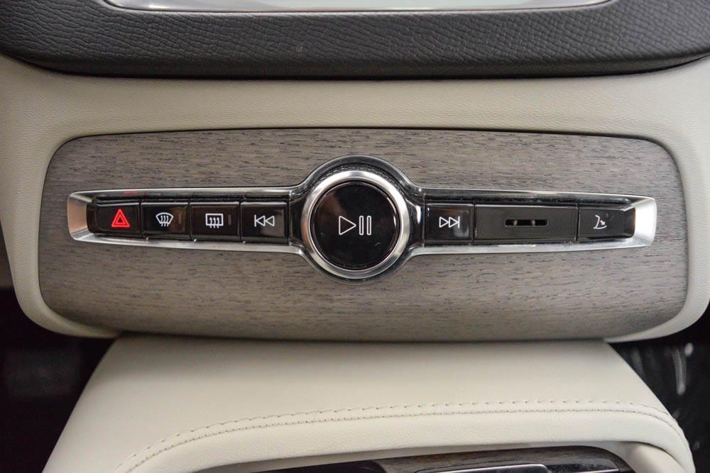 used 2023 Volvo XC90 car, priced at $42,851