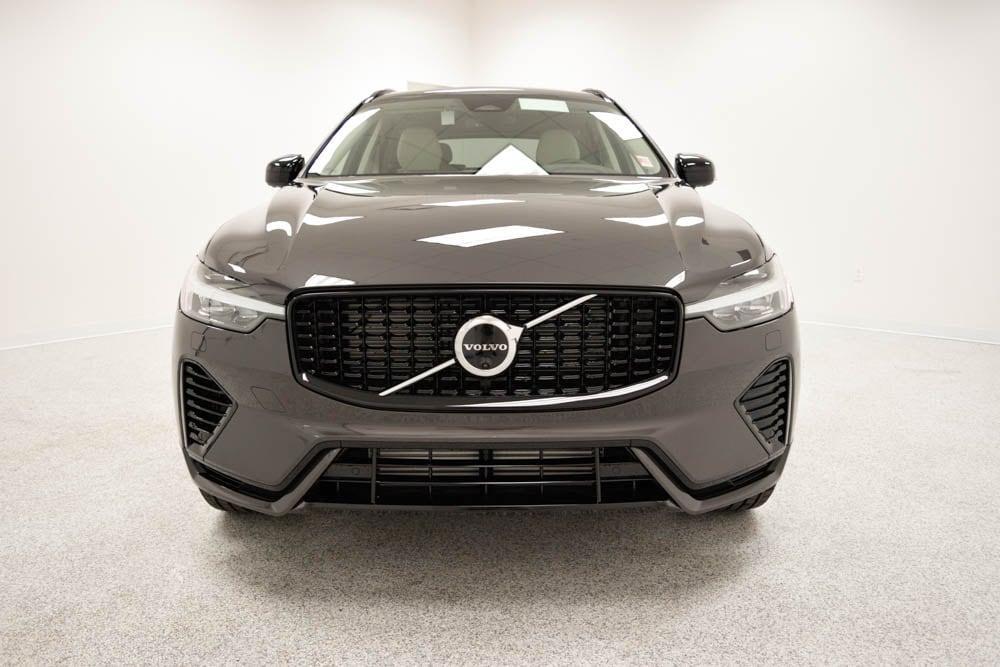 new 2025 Volvo XC60 Plug-In Hybrid car, priced at $67,055