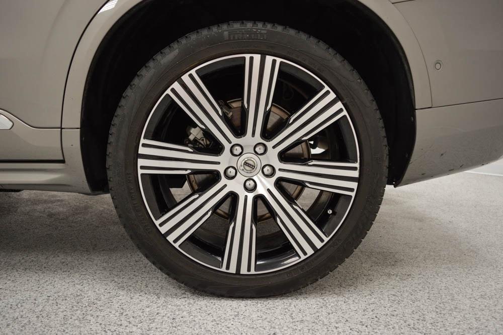 used 2022 Volvo XC90 car, priced at $45,105