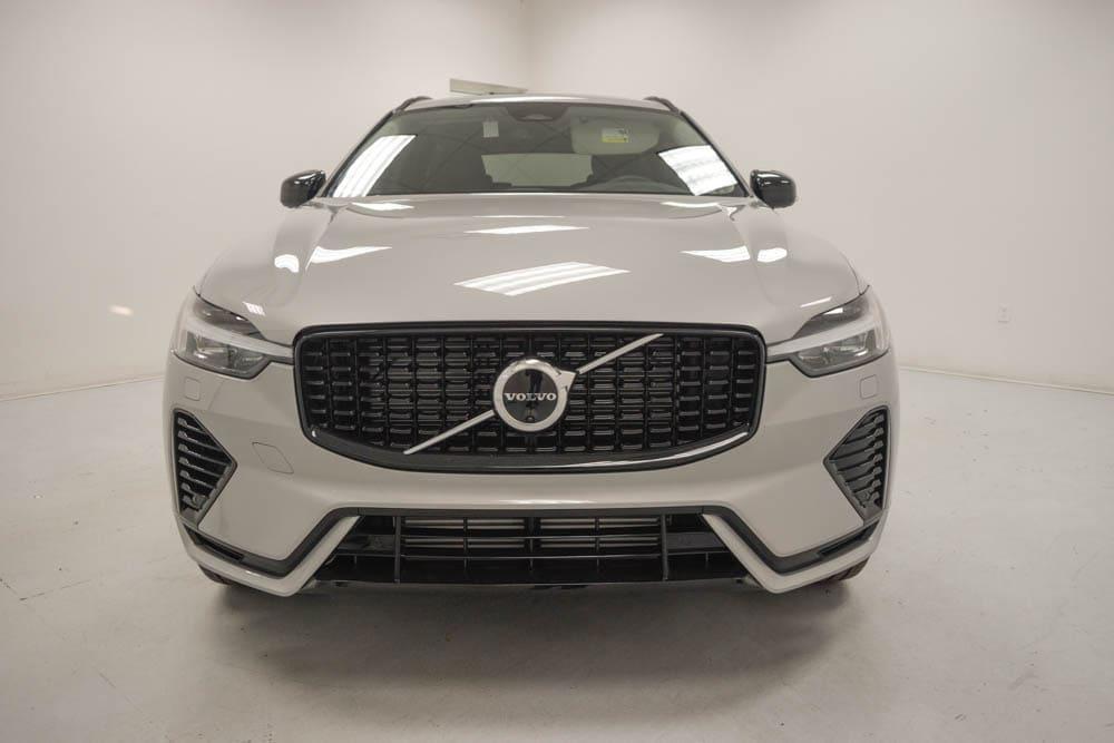 new 2025 Volvo XC60 Plug-In Hybrid car, priced at $67,390