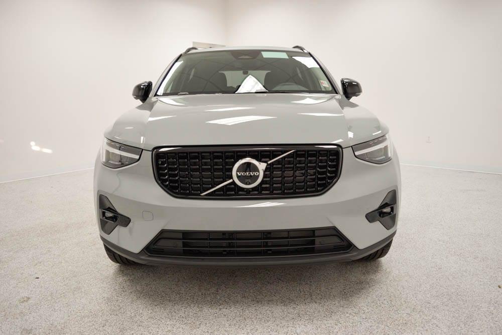 new 2026 Volvo XC40 car, priced at $51,370
